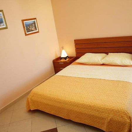Vila Nara Hotel Vodice Exterior photo