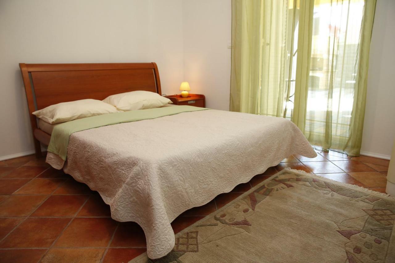 Vila Nara Hotel Vodice Exterior photo